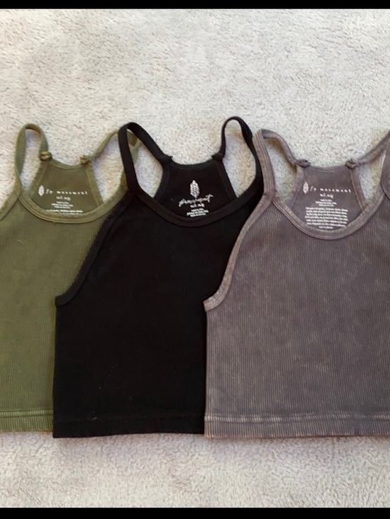 Free People Tops - 🌺Free people vintage happiness run …